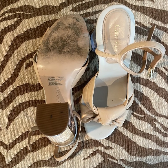 calvin klein nude heels with knot detail and clear block heel - Picture 3 of 4